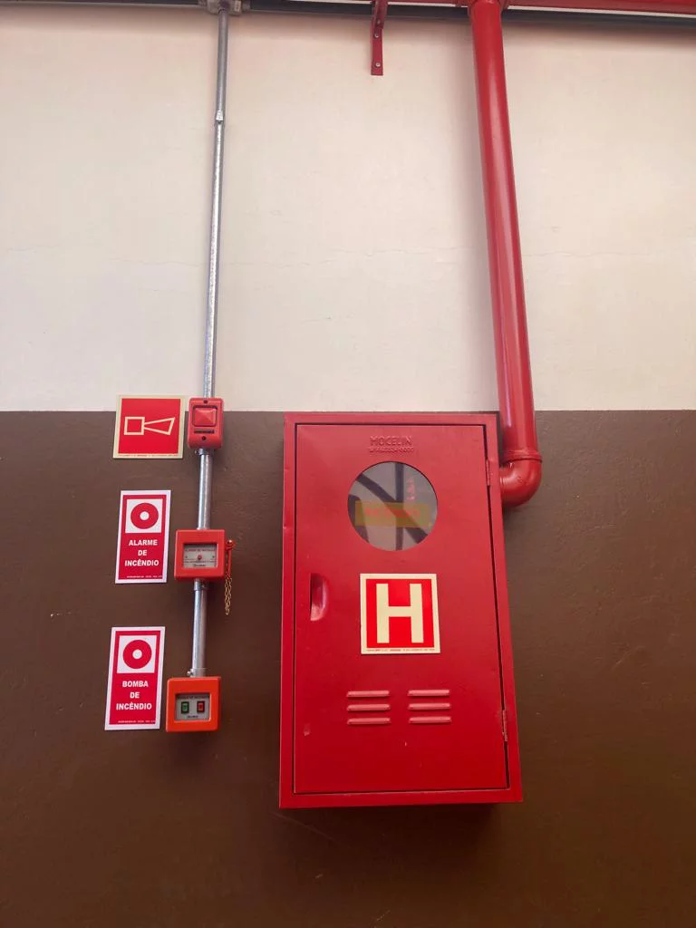 Execução de Sistema de Hidrante, Central de Gás e SPDA, na
              Associação de Pais e Amigos dos Excepcionais de Itaporã - MS